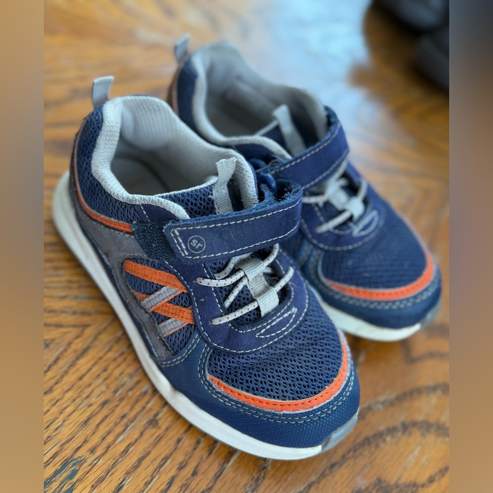 Stride rite munchkin sneakers